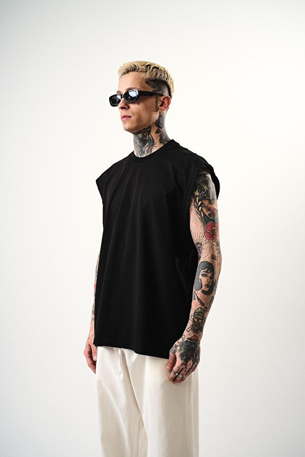 Ανδρικό μπλουζάκι Basic Zero Sleeve Oversize Μαύρο - 2