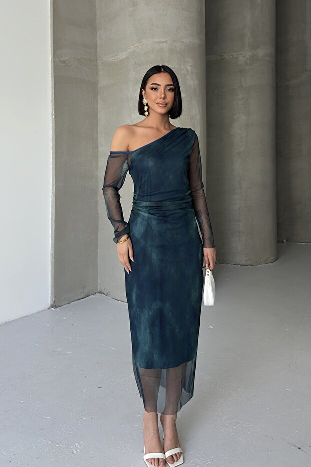 Women's Tulle Asymmetrical Collar Long Dress