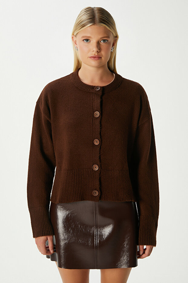 Kadın Keep Yan Yırtmaçlı Yumuşak Dokulu Kahverengi Basic Triko Hırka 70145 - 5