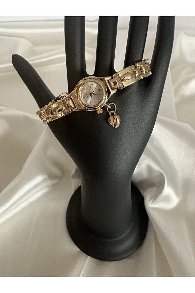 Charmlı Gold Saat - 1