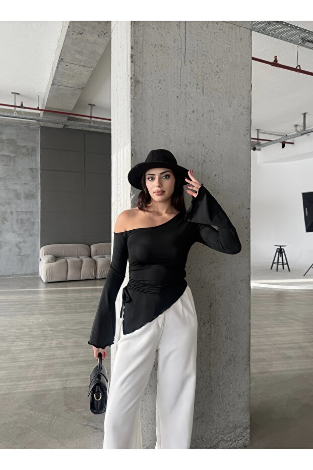 Cross-Cut Elevator Spanish Sleeve Blouse