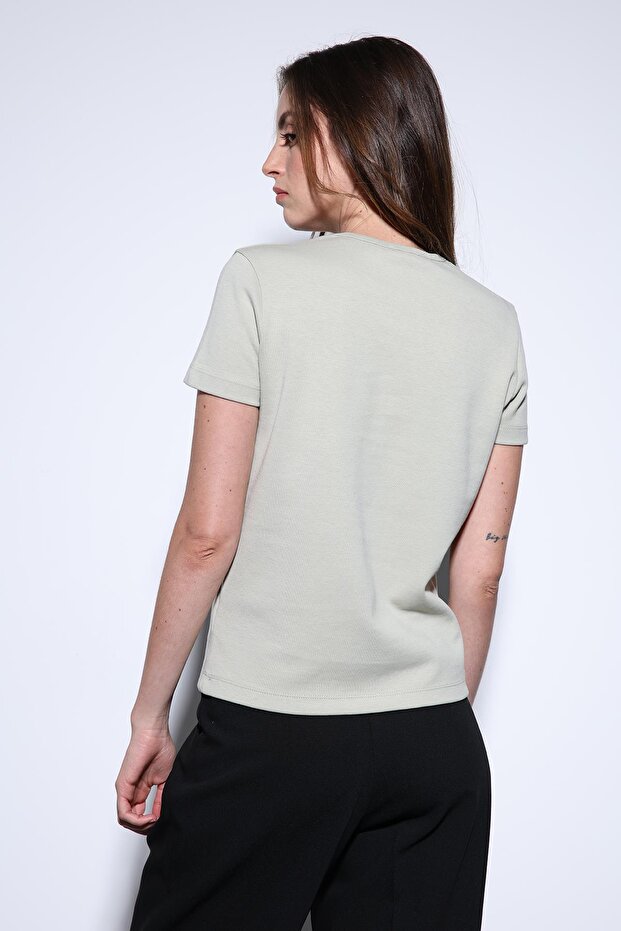 Açık Yeşil Basic Kadın T-Shirt - 3