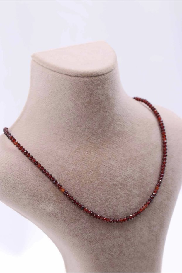Lal Garnet Stone Natural Gemstone Pendant Faceted Cut 2-3 mm with Stainless Steel Apparatus