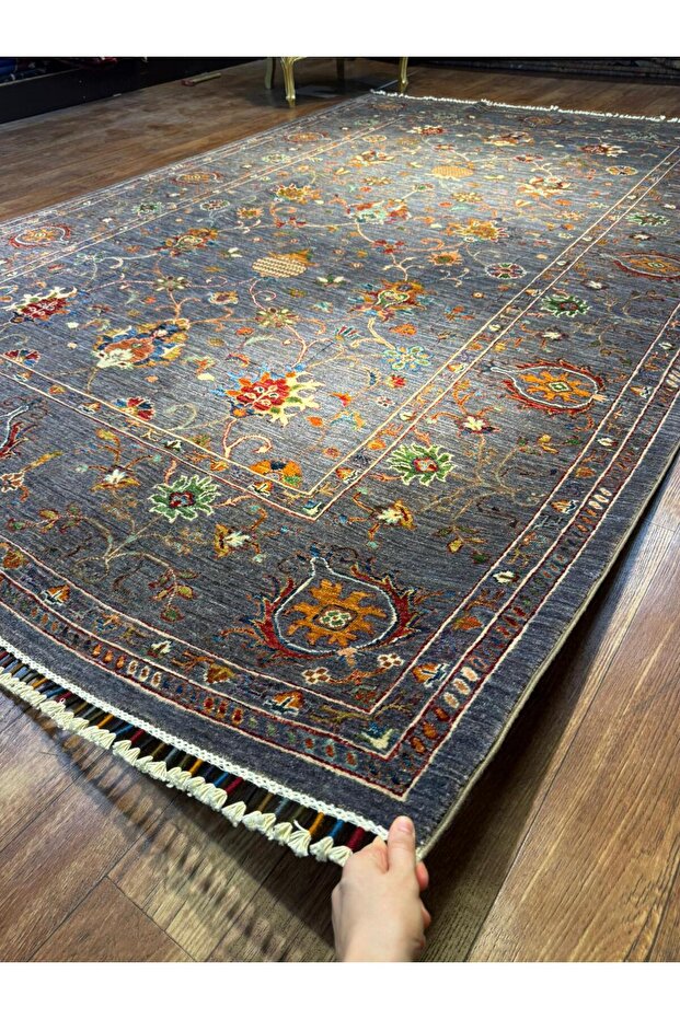 El dokuma Afgan halısı - 4