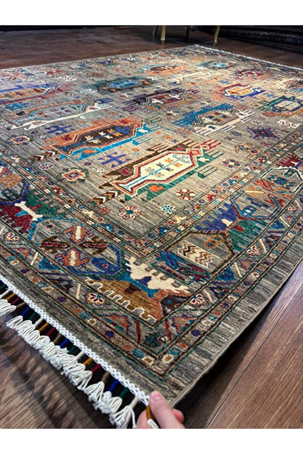 El dokuma Afgan halısı - 4