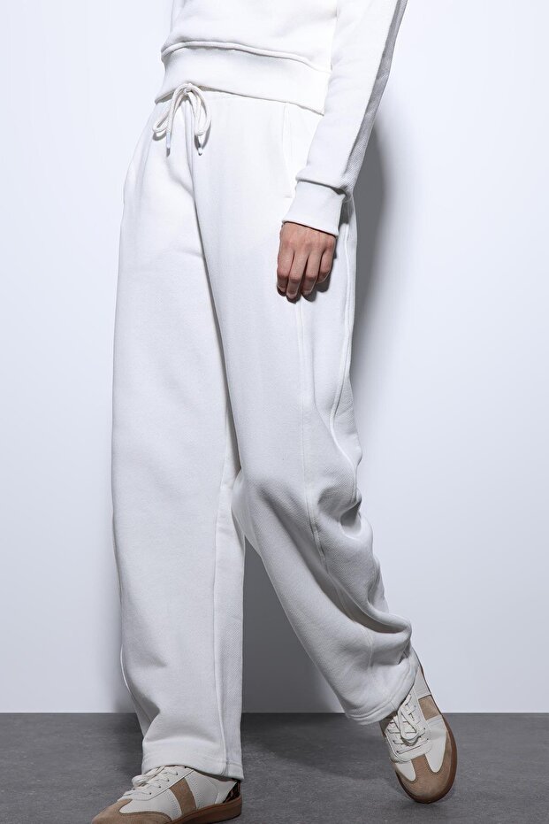 Ekru Basic Düz Paça Kadın Eşofman Altı - 1