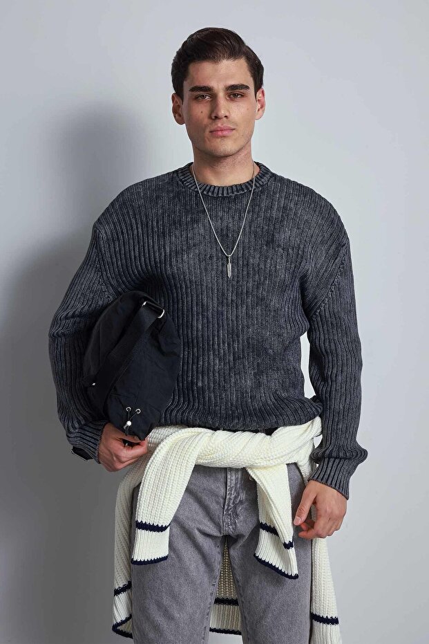 Men's Oversize Washed Effect Basic Sweater Black - 3