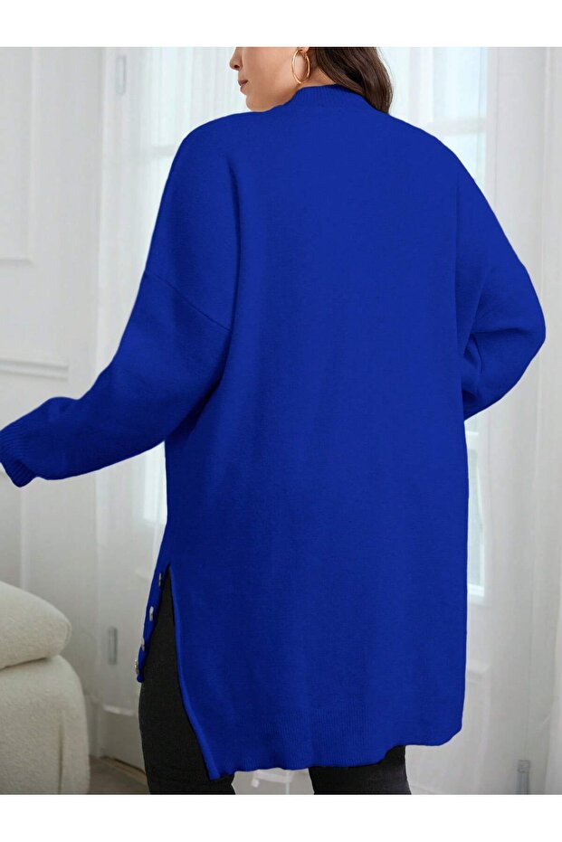 Large Size Sweater - 4