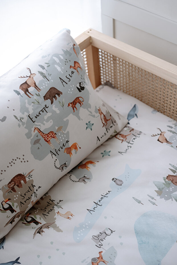 Animal Map Montessori Bedding Set with Sheets (100X200 - 50X70 -90X190+20) -Animal Map