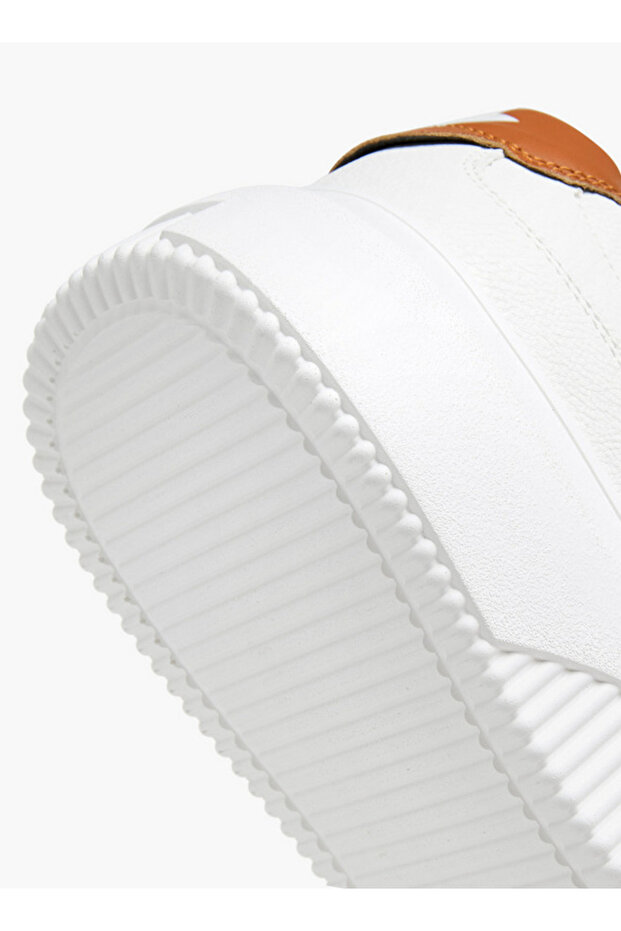 أحذية رياضية رجالية صلبة بأربطة - 5