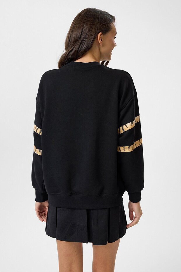 Kaplan Baskılı Sweatshirt - 5