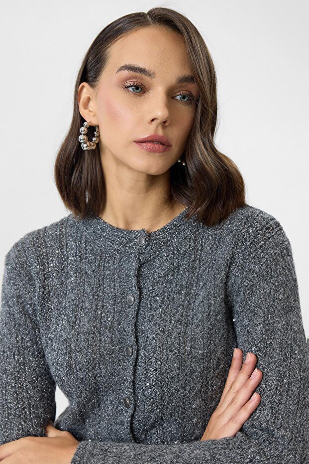 Pullu Örgü Hırka - 5