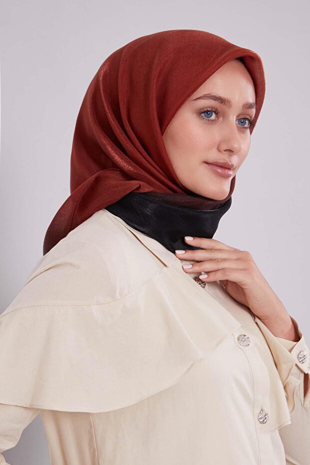 وشاح كيرتيل بلونين كهرماني