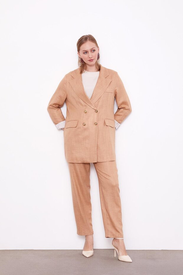 Camel Self-Patterned Snap Closure Jacket Set - 1