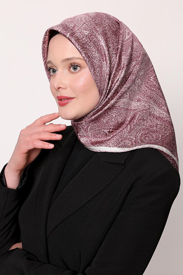 وشاح حريري بنمط عرقي تجريدي أرجواني اللون