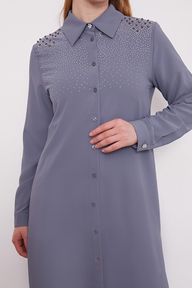 تونيك أنثراسيت مزين بحجر مربع على الكتف - 1