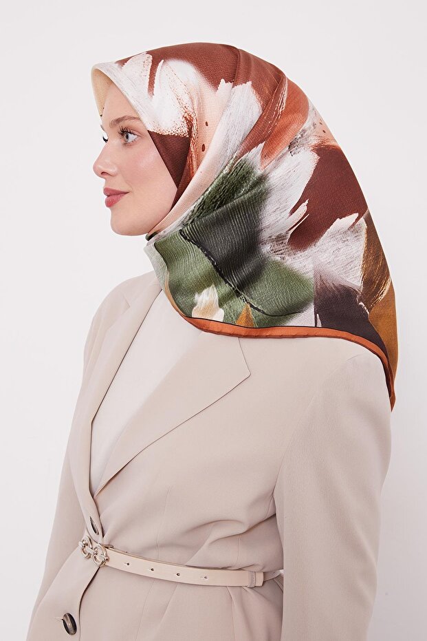 وشاح حريري بنمط أوراق الشجر العاكسة للضوء - 1