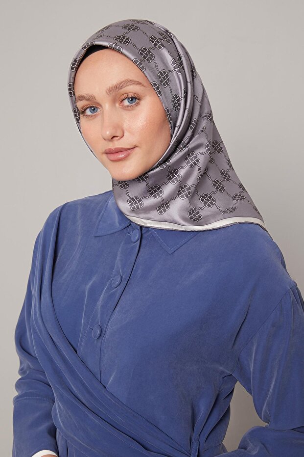 Gray Mini Clover Pattern Twill Silk Scarf - 2