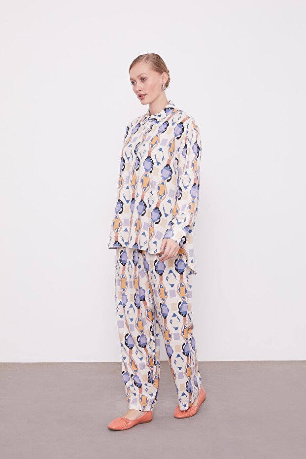 طقم تونيك بنمط هندسي من إنديجو - 1