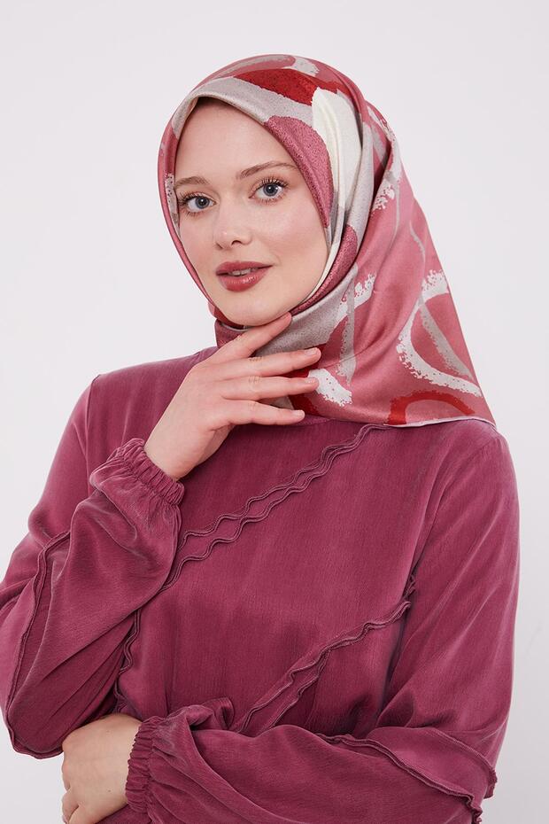 وشاح حريري بنمط دائري وردي اللون - 2