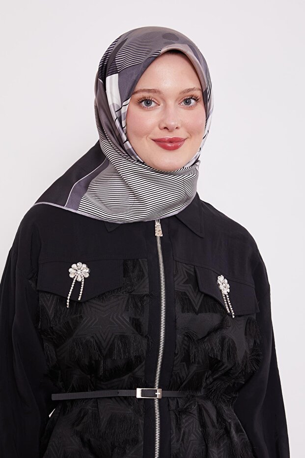 Silver Labyrinth Pattern Twill Silk Scarf - 3