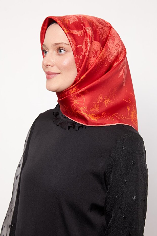 وشاح حريري بنمط وردة تجريدية باللون الفوشيا - 1