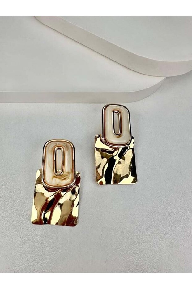 Plate White Detail Gold Earrings