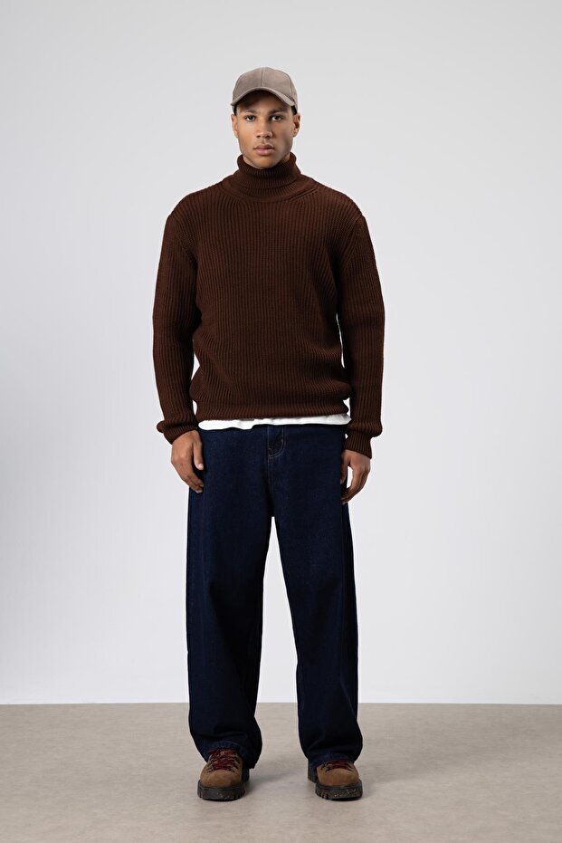 Oversize Knitwear High Neck Sweater Brown