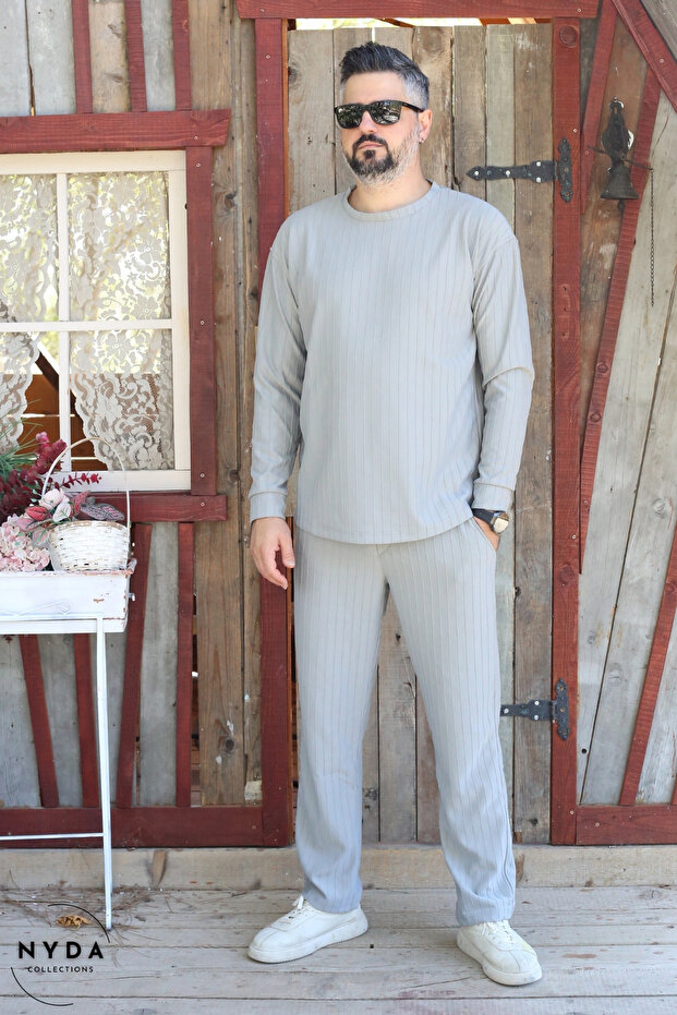 Men's Corduroy Striped Regular Long Sleeve Sweatshirt with Pockets Elastic Waist Lace-Up Pants Set