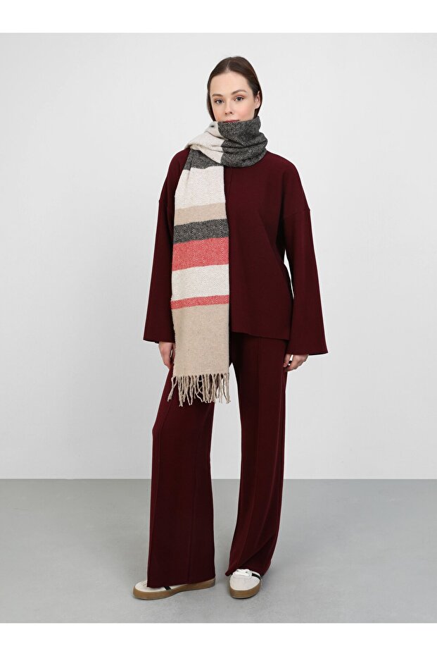 Patterned Shoulder Shawl - Black - Beige - - 1