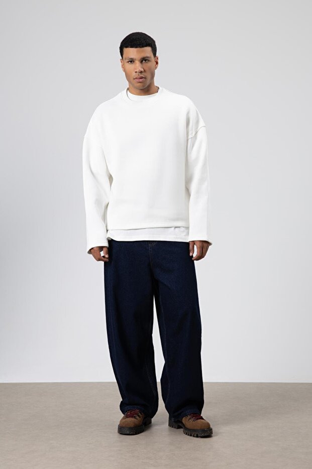Boxy Fit Basic Sweatshirt Ekru - 2