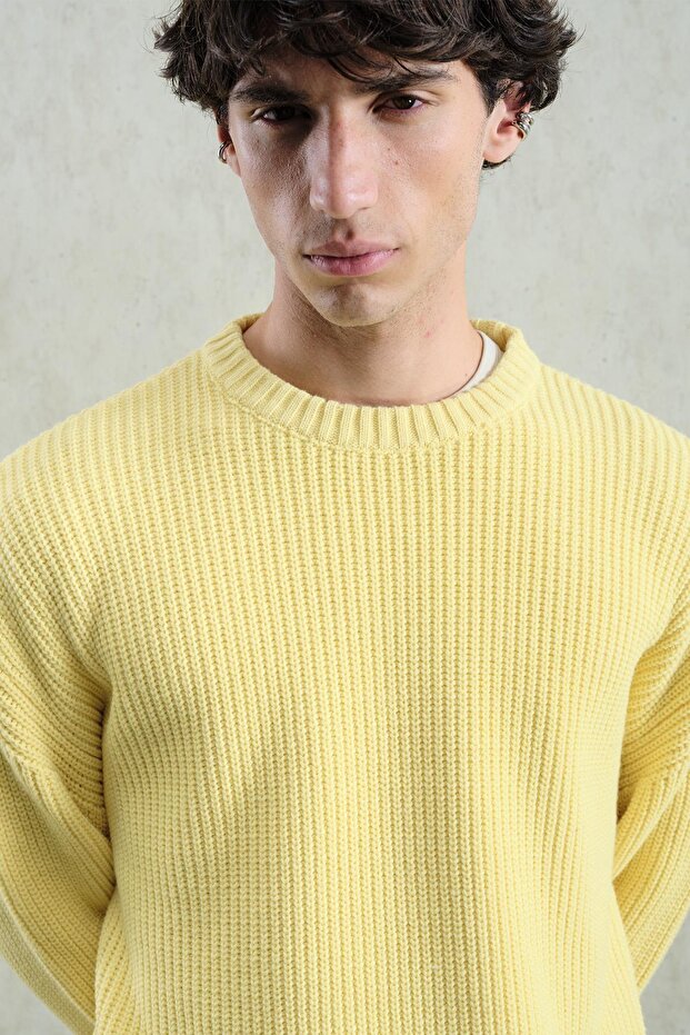 Men's Loose Fitted Ribbed Textured Knitwear Sweater