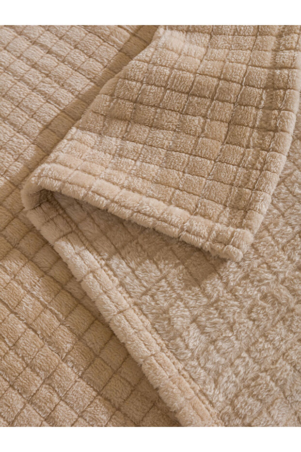 Sparkling Choices from Shining Store |   Single Plush Blanket - 4