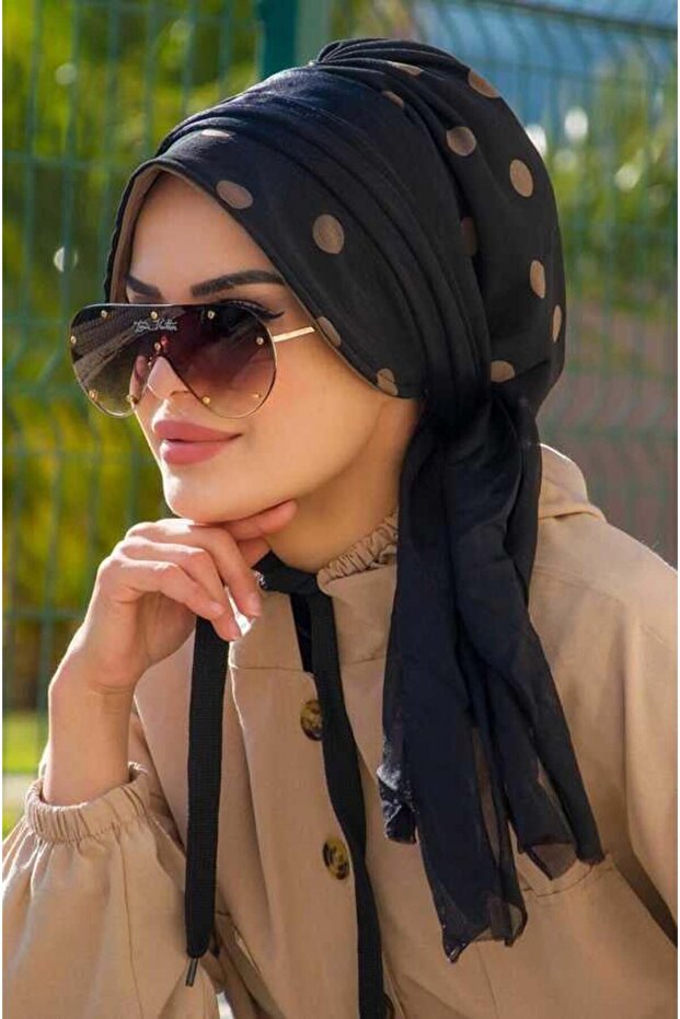 غطاء رأس منقوش باللون الأسود - 2