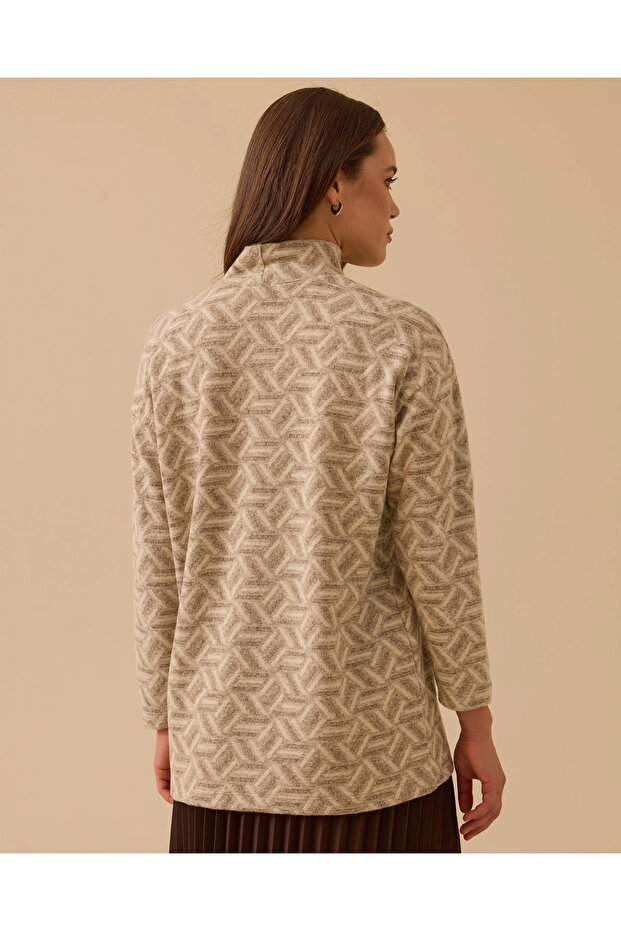 Dik Yaka Desenli Triko - 4