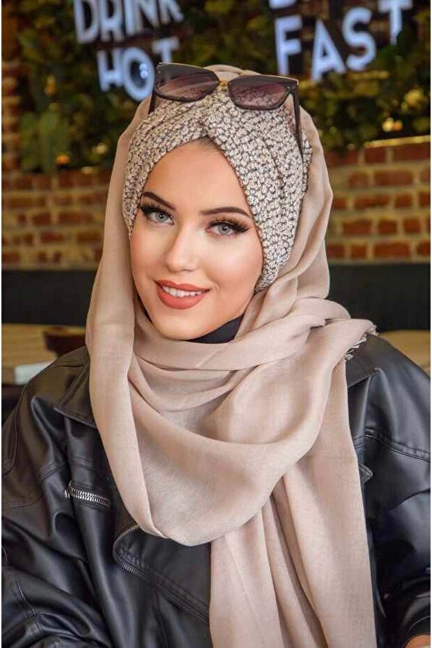 شال جاهز بنمط رمادي بيج - 3