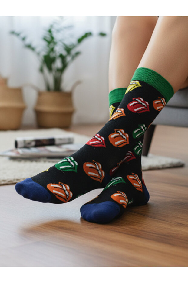 جوارب بتصميم متعدد الألوان - 1