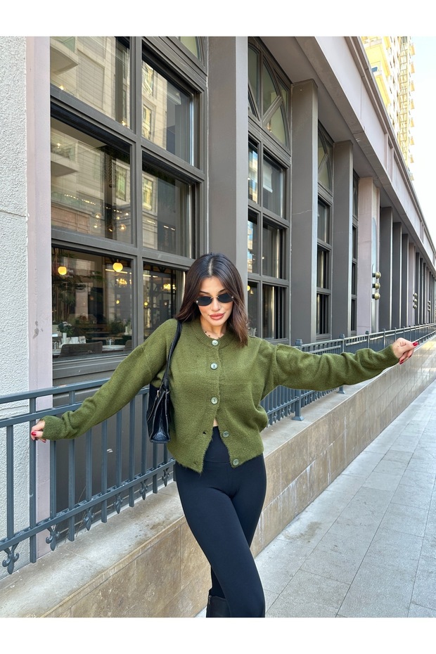 Basic Düğmeli Triko Hırka - 4