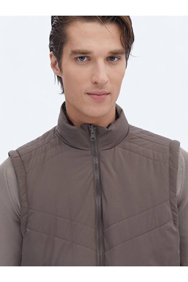 Koyu Vizon Regular Fit Gizli Kapüşon Casual Dokuma Spor Yelek - 7