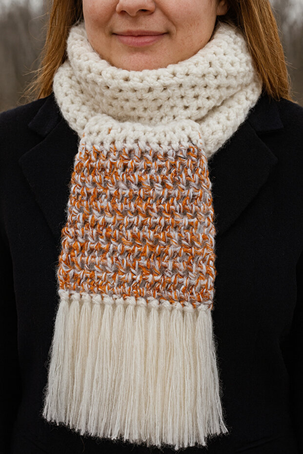 Hand Knitted Scarf Cashew Handmade (Cream-Tile)
