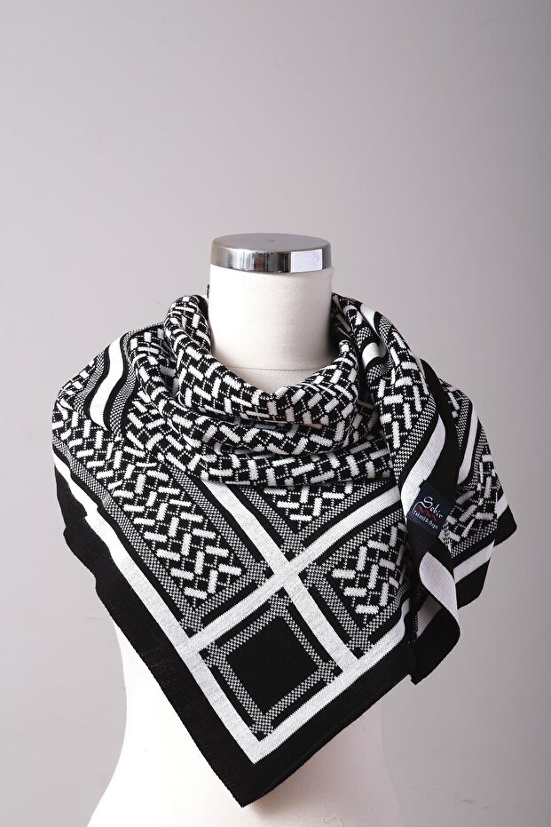Desenli Üçgen Triko Şal - 5