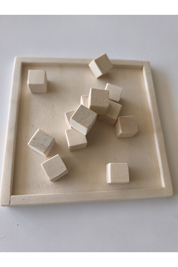 18x18x2 cm ahşap oyun levhasi