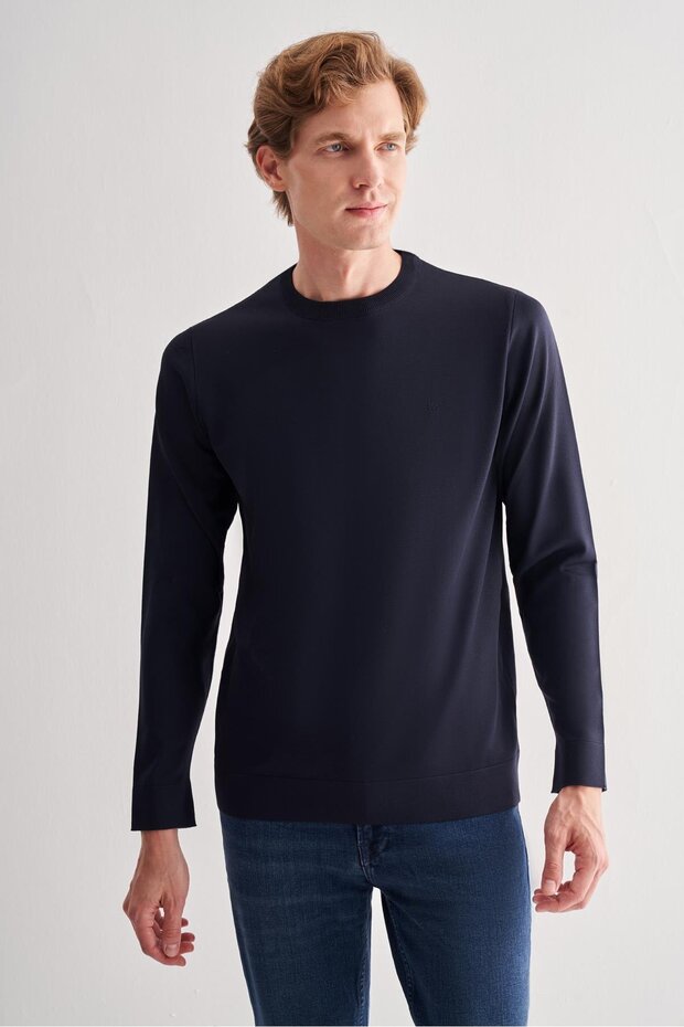 Navy Blue Long Sleeve Crew Neck Pocketless Slim Fit Knitwear 1012255151