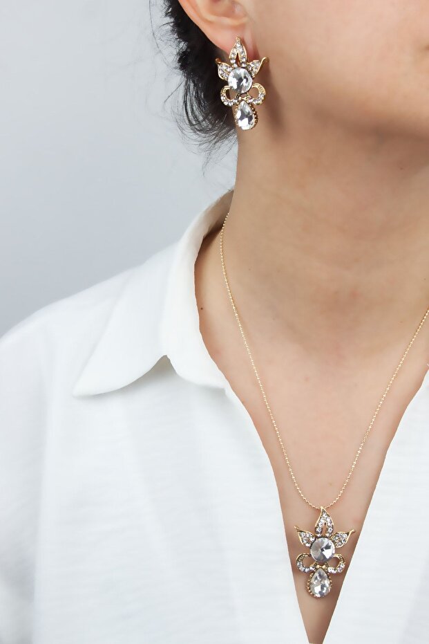 Crystal Ended Evening Dress Stylish Necklace Earring Set