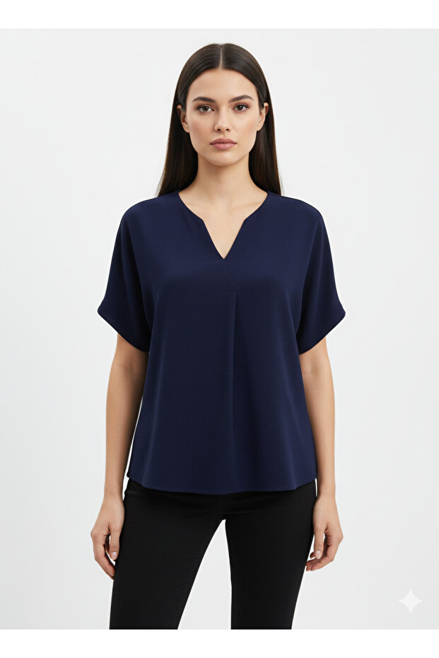 Women's Navy Blue Seersucker Fabric Pleated V-Neck Plus Size Mom Blouse