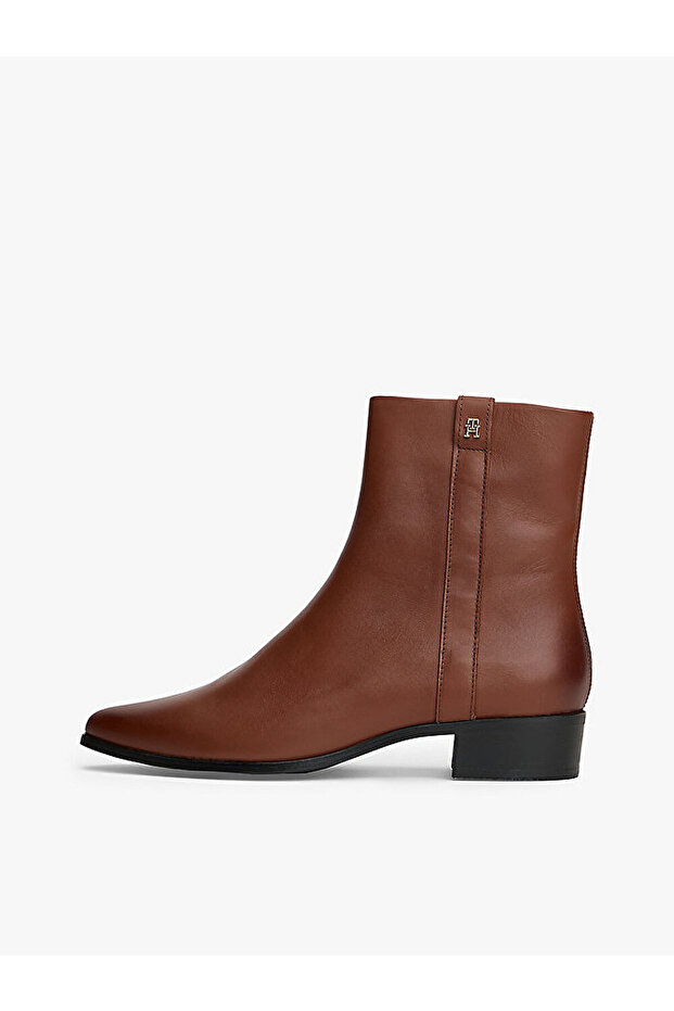 kadın th pointy bot - 7