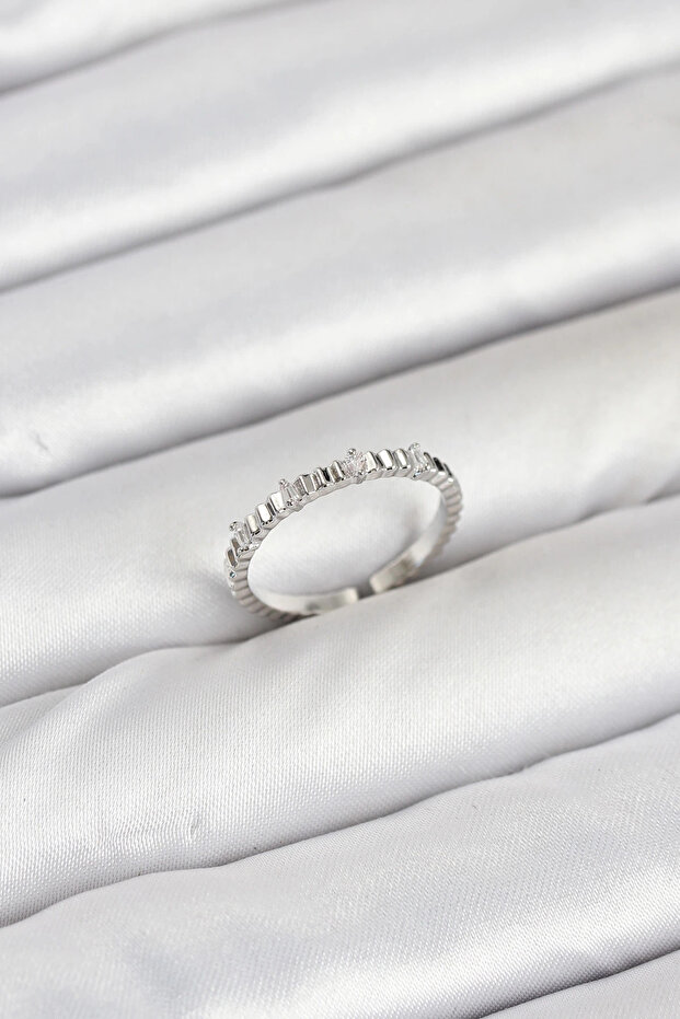 Mey Import ® Brass Silver Color Laser Cut Women's Ring