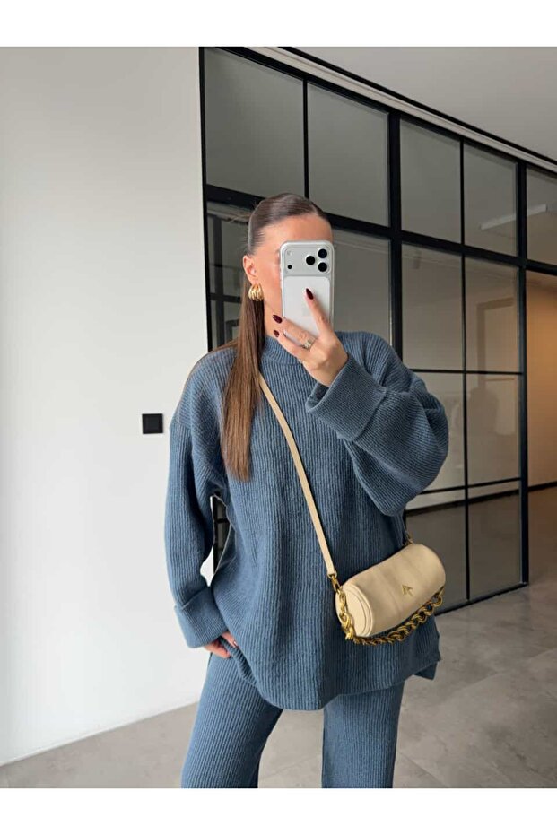 Crew Neck Sweater Pants Indigo Set