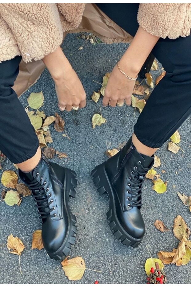 Siyah Kadın Fermuarlı Postal Bot - 3