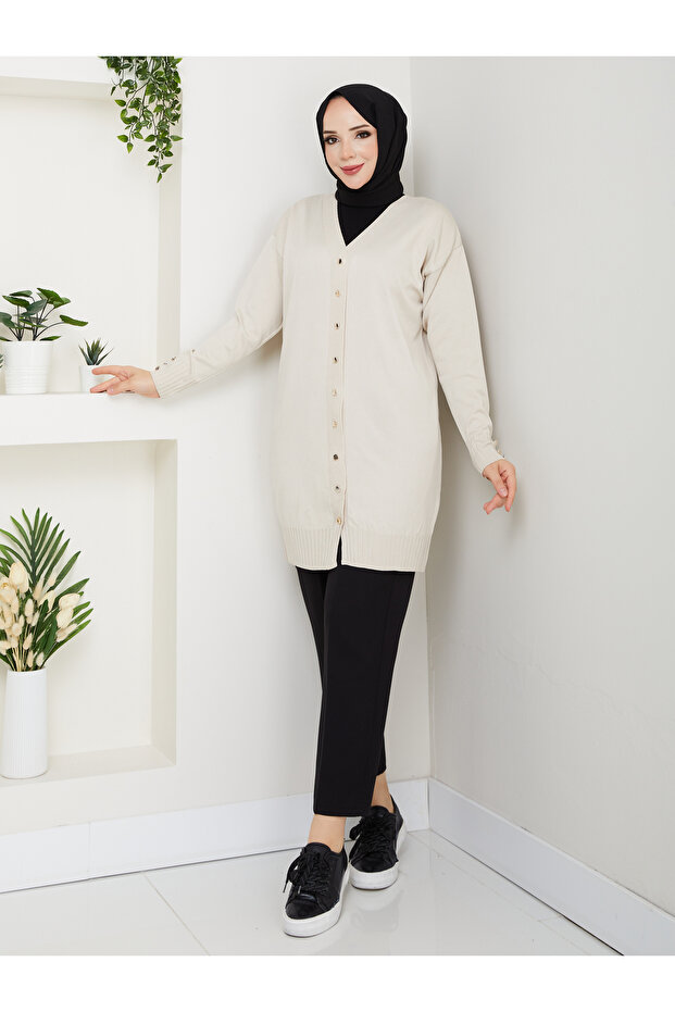 Women's Buttoned Sleeve-Ended Ribbed Knit Cardigan